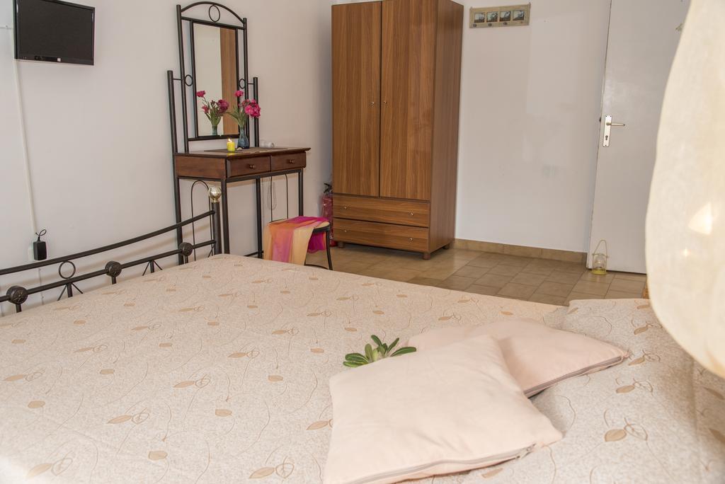 Elena Apartments Pollonia Exteriér fotografie